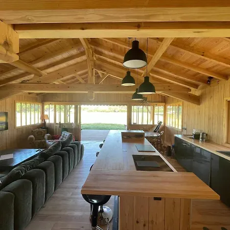 Maison Bois Lesbats * Mézos